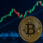 ビットコインのデジタルコインと金融戦略を象徴する未来的なイメージ