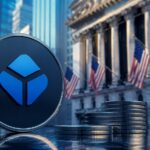 米国の金融街を背景に、Blockchain.comのIPO申請と仮想通貨企業の上場機運を表現したアイキャッチ画像